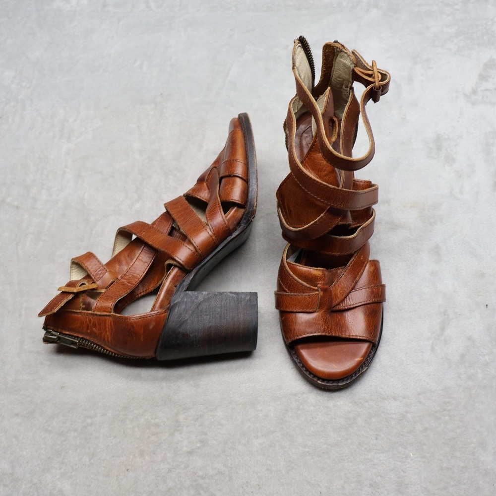 Freebird Women 8 Claw Sandals Brown Leather Heeled Strappy Buckle Zip Gladiator